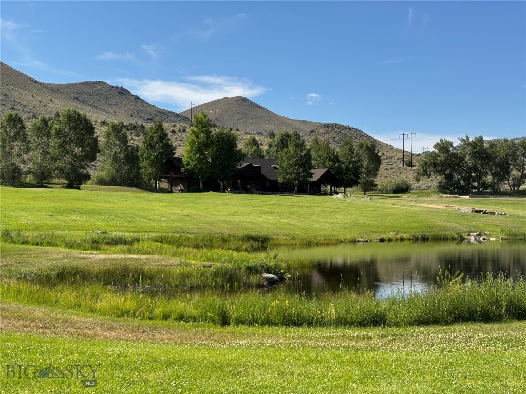 100 Snowberry Path Property Photo 57