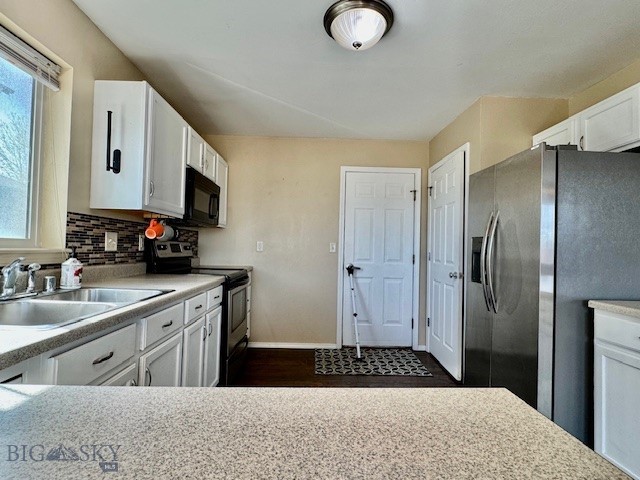 949 N River Rock Drive Property Photo 4