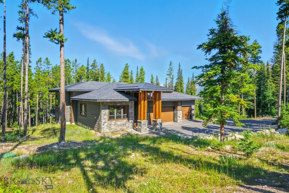 11 Speaking Eagle Property Photo 2