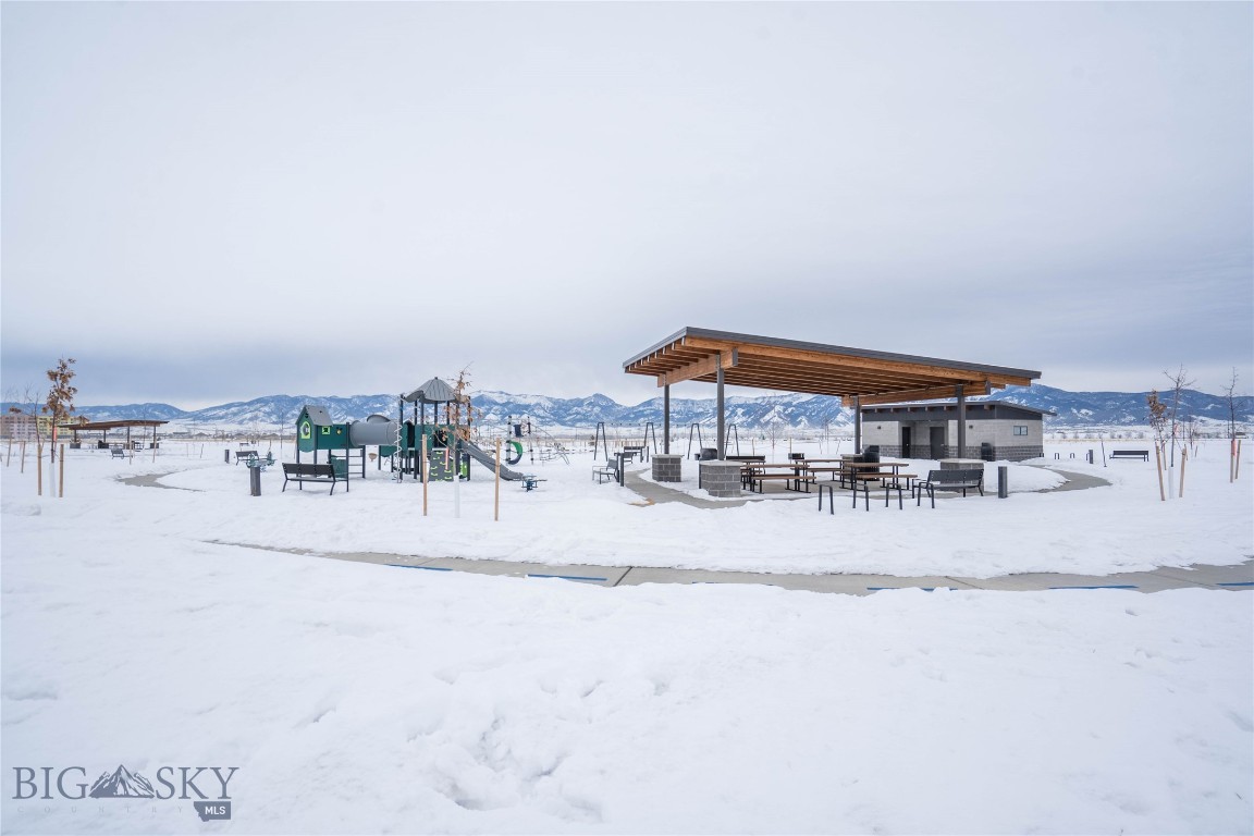 514 Spaniel Drive Property Photo 7