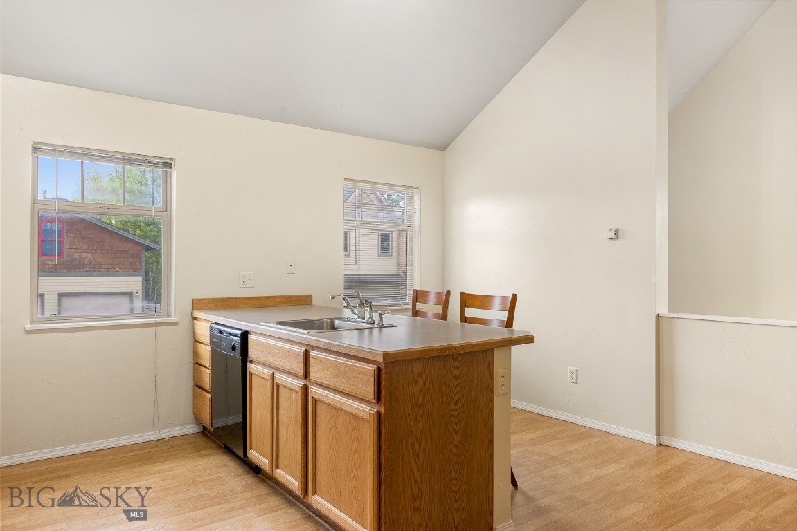4610 Alexander Street Property Photo 43