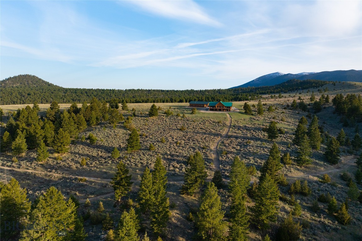 285 Lost Trail Property Photo 46