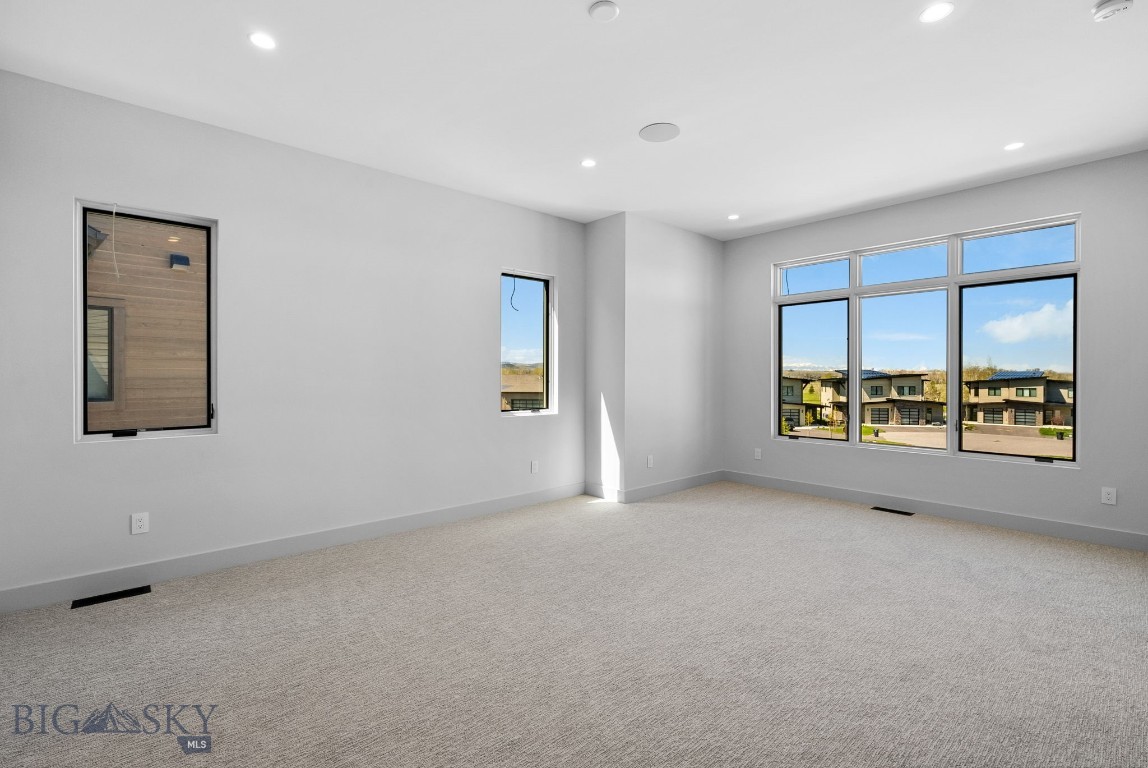 379 Black Bull Trl Property Photo 14