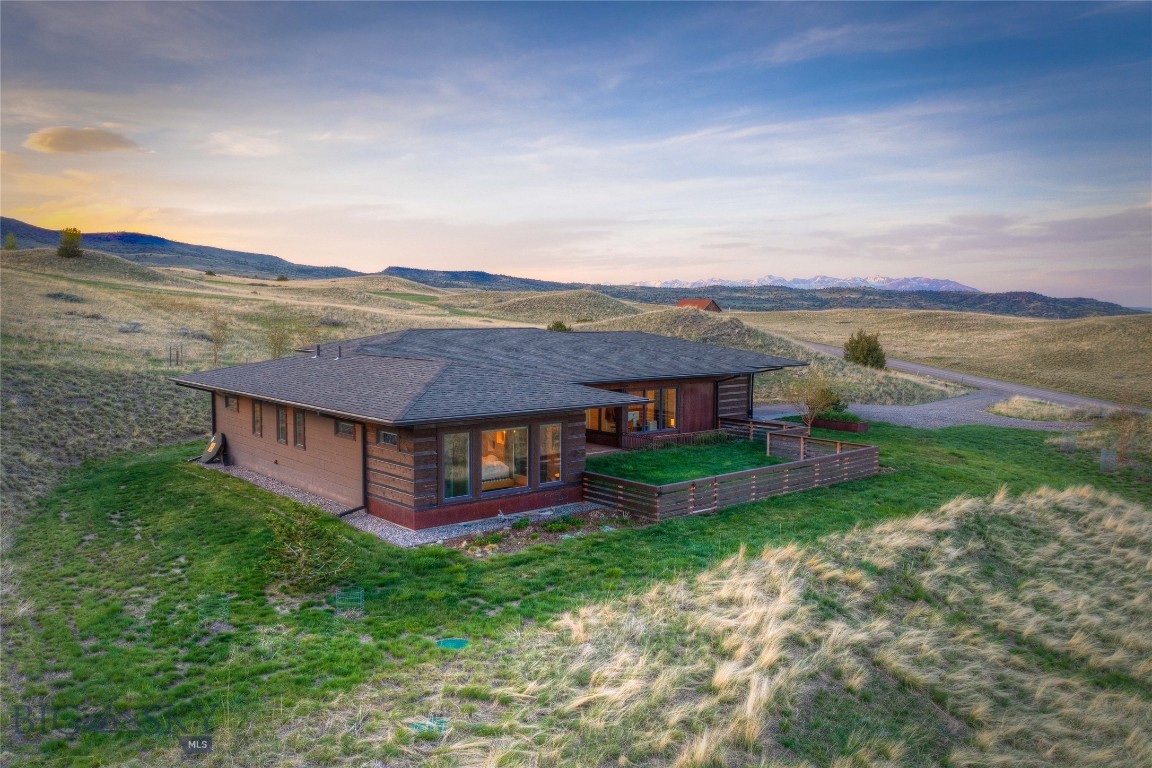 49 Bison Trail Property Photo