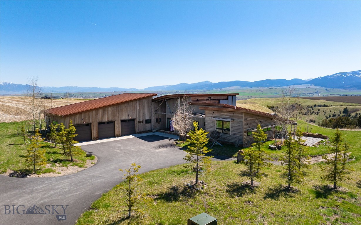 380 Mountain Man Trail Property Photo