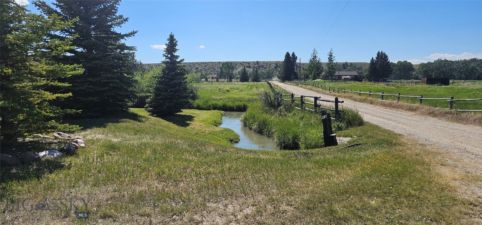 13 Shefield Drive Property Photo 8