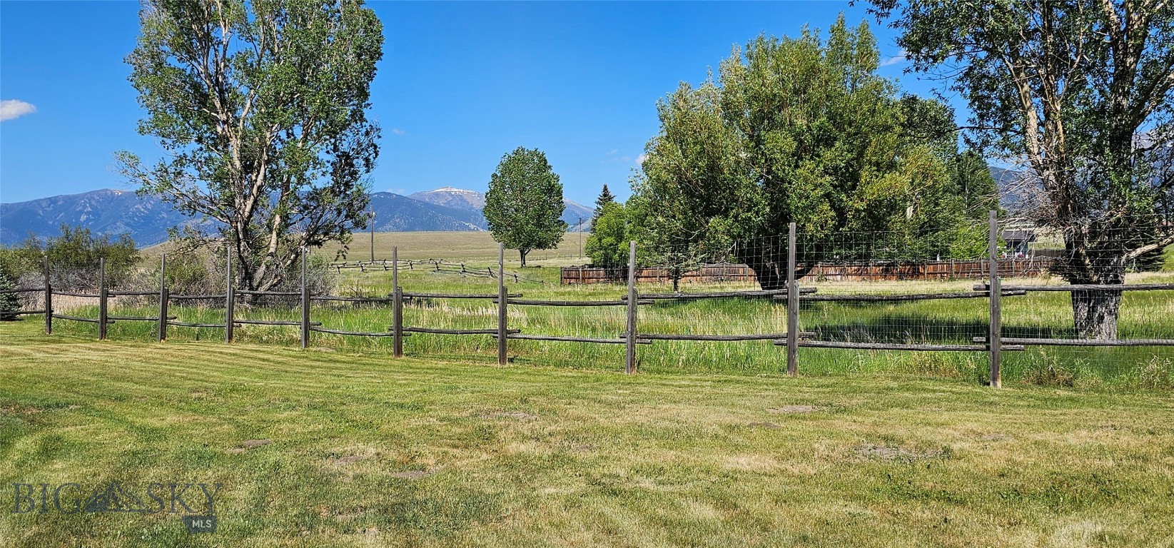 13 Shefield Drive Property Photo 42