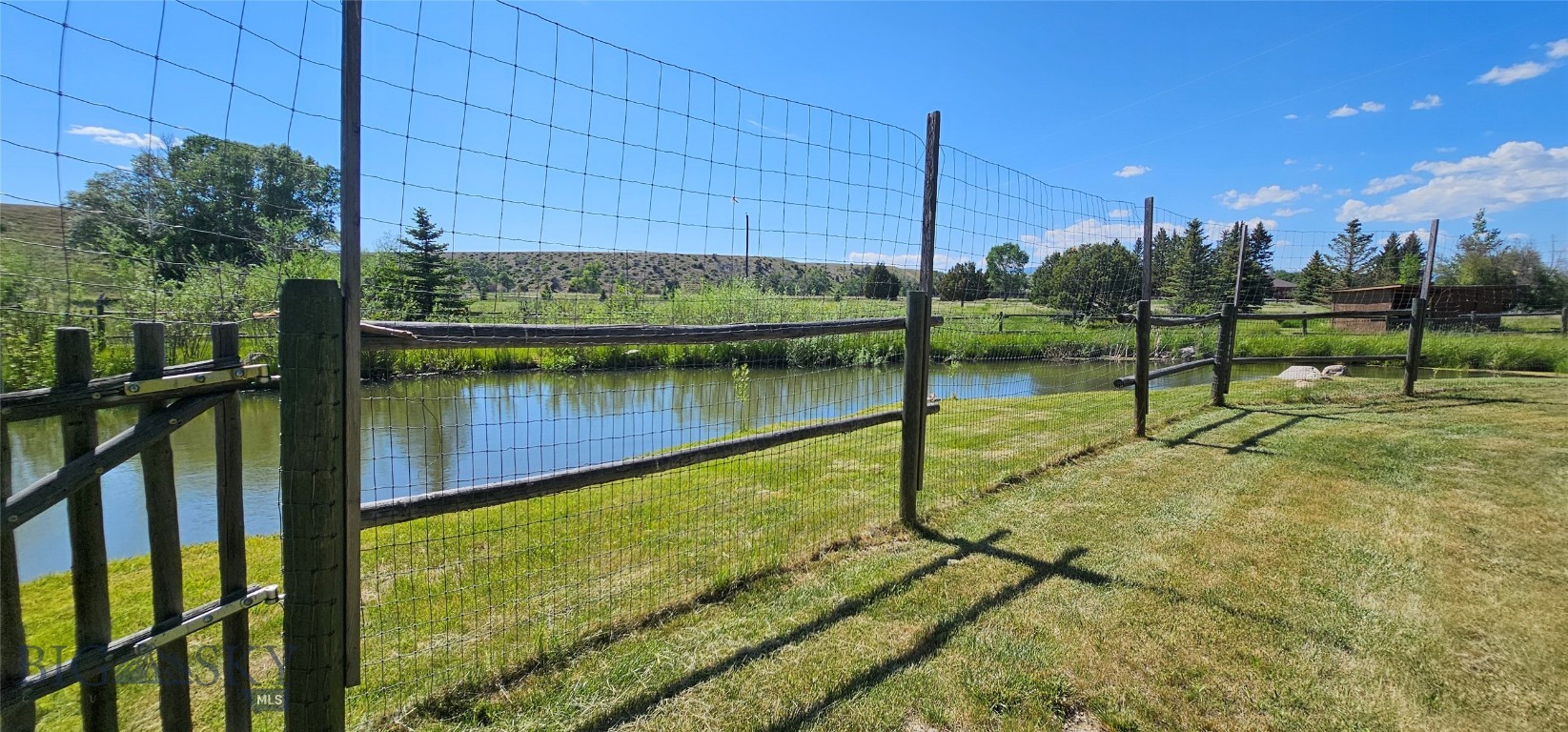 13 Shefield Drive Property Photo 45