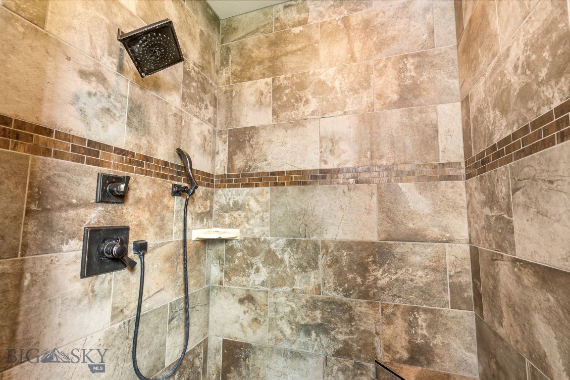 43 Lewis Drive Property Photo 29