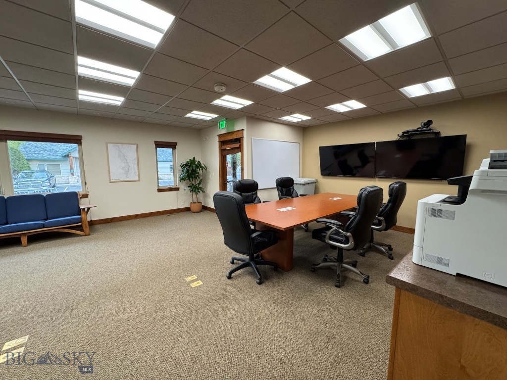 2409 W Main Street 2a Property Photo 4