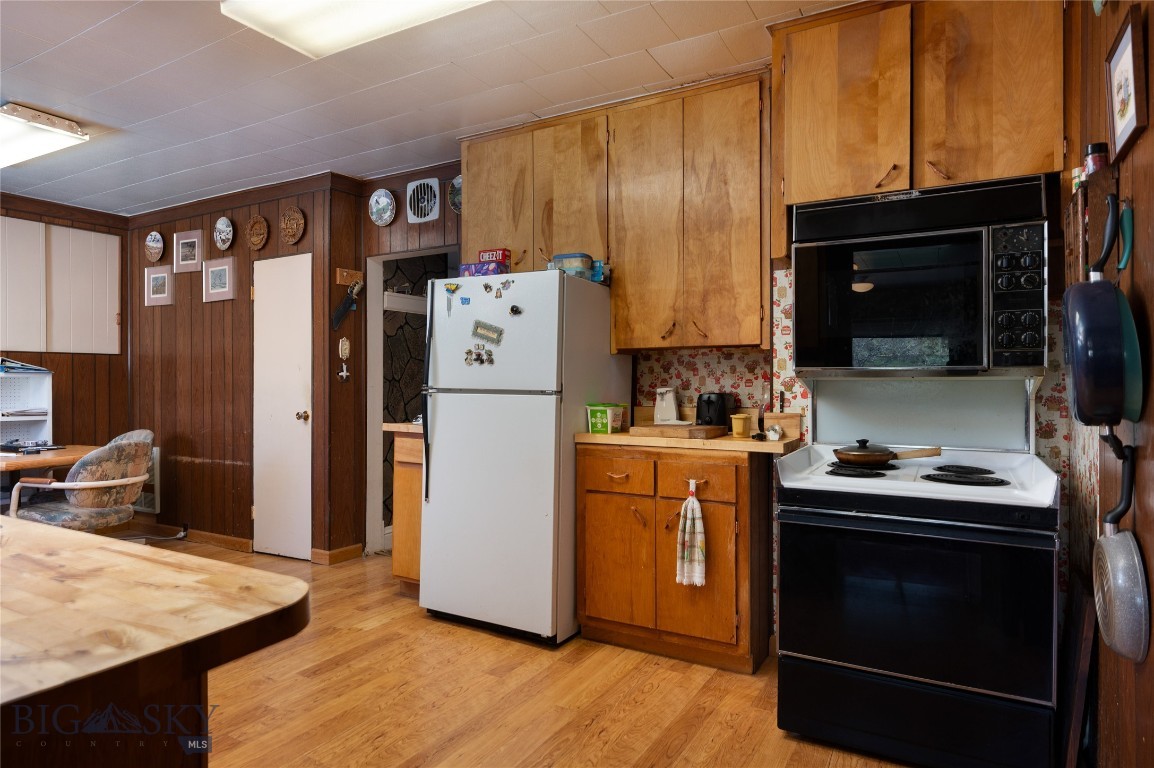 209 E Idaho Street Property Photo 14