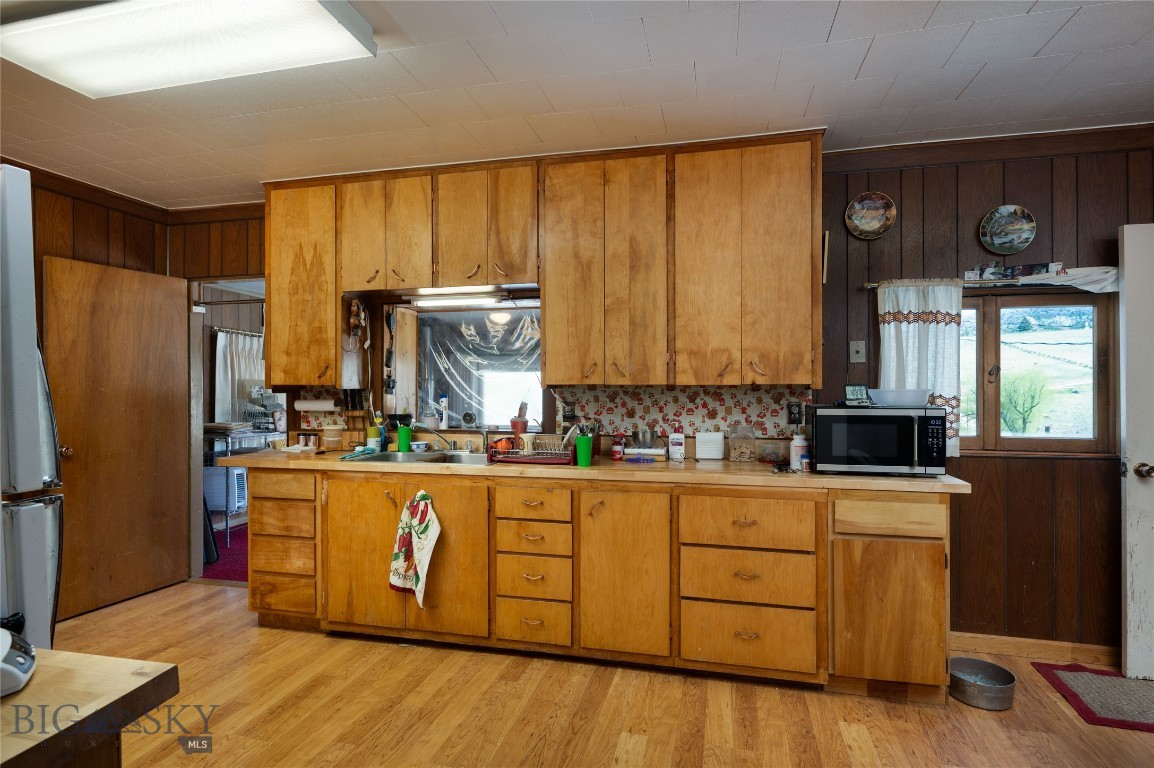 209 E Idaho Street Property Photo 16