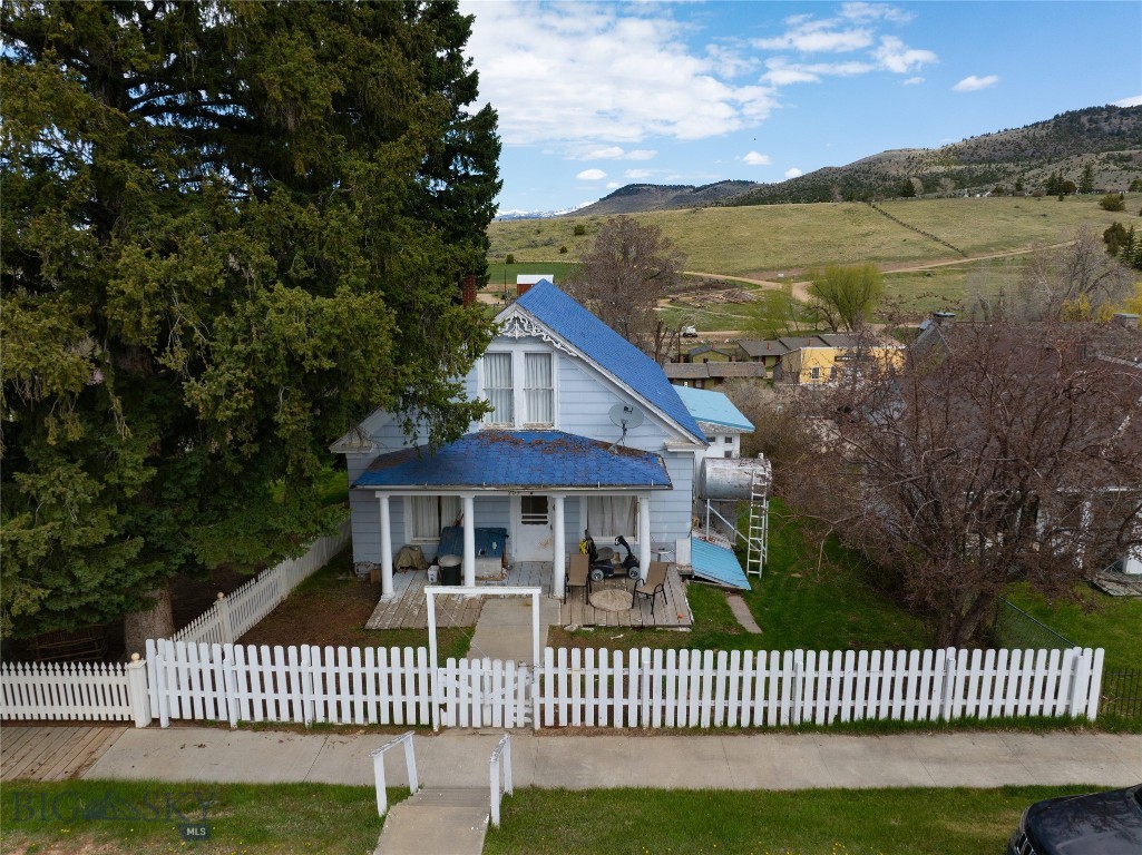 209 E Idaho Street Property Photo 34