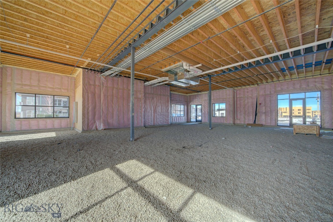 1450 Twin Lakes Avenue 105 Property Photo 8