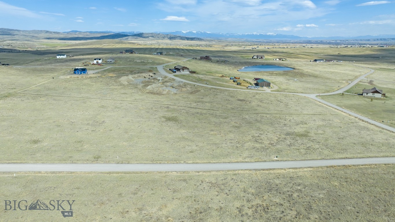 Tbd Mackenzie Mountain (lot 70) Way Property Photo