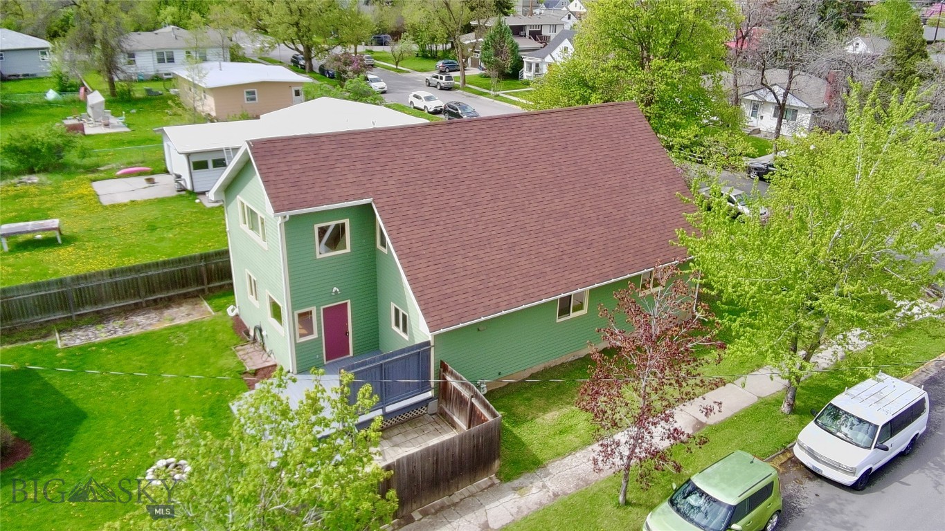 502 S 10th Property Photo 1