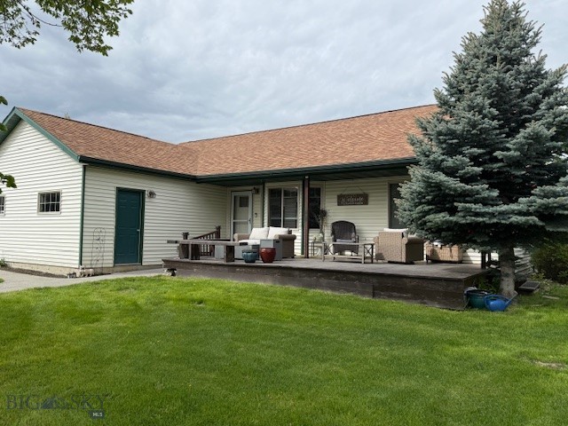 217 Lillian Way Property Photo 1