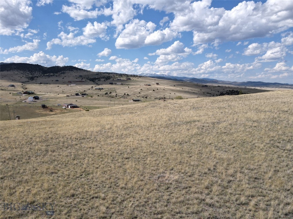 193a Hilltop Trail Property Photo 7