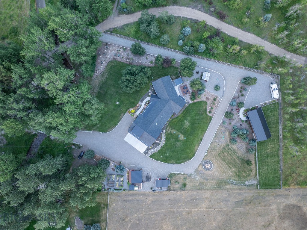 17450 Wilson Creek Road Property Photo 12