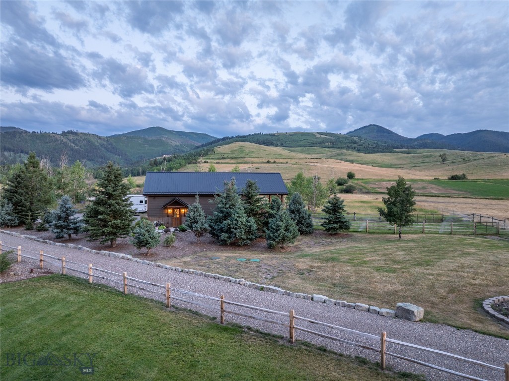 17450 Wilson Creek Road Property Photo 56
