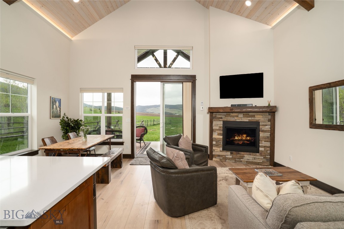 17450 Wilson Creek Road Property Photo 62
