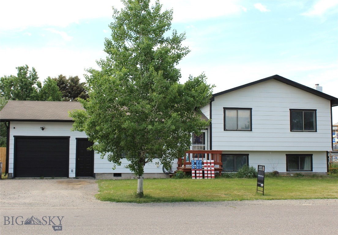 902 E Gallatin Avenue Property Photo 1