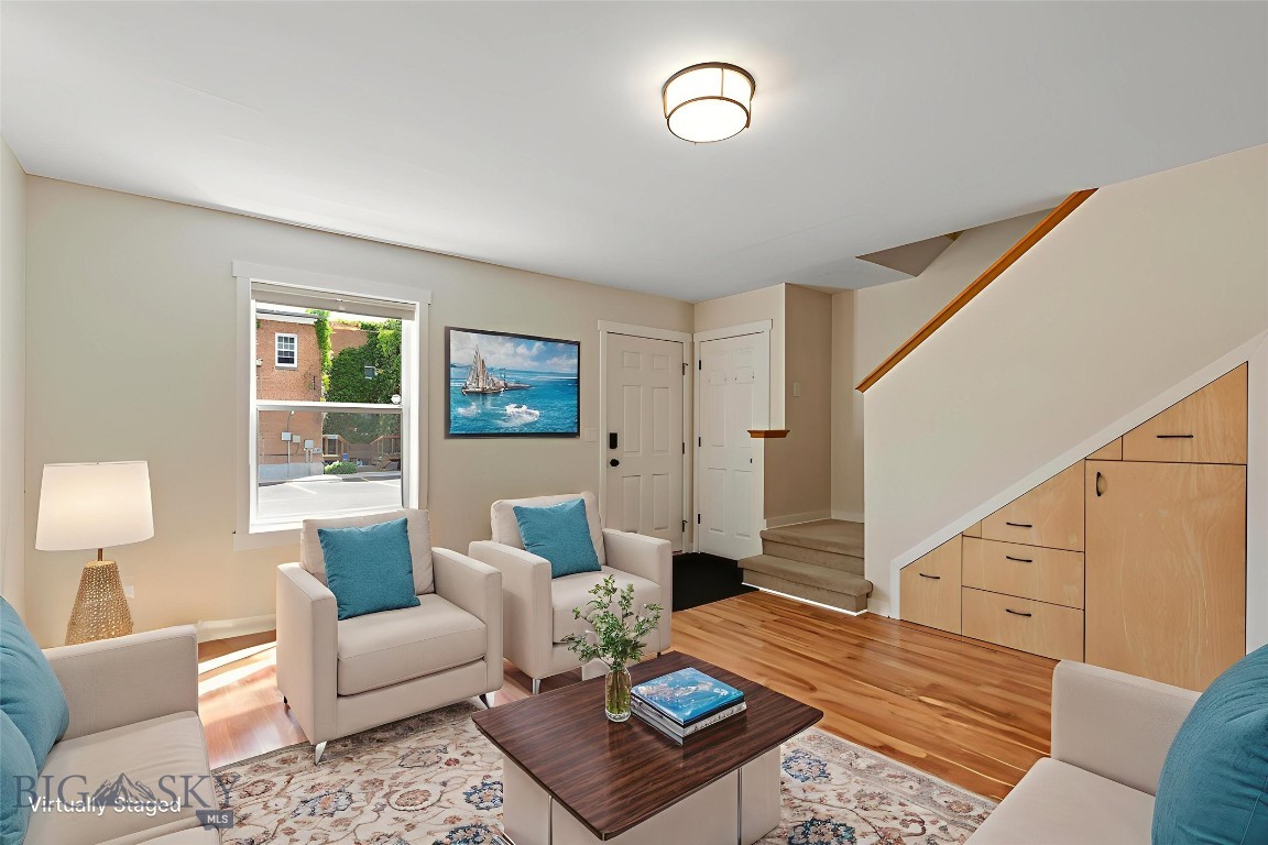 414 W Babcock Street 2 Property Photo 1