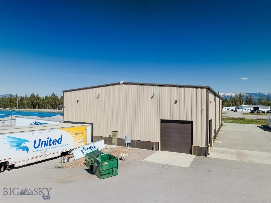 5020 93 Highway S Property Photo 10