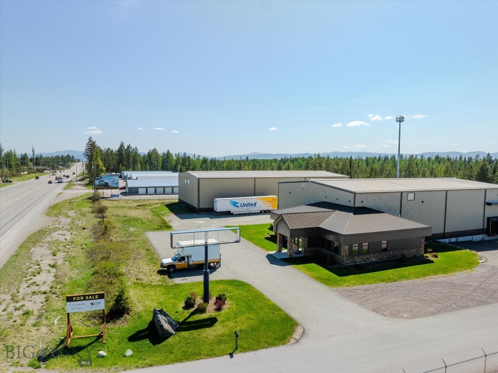 5020 93 Highway S Property Photo 19