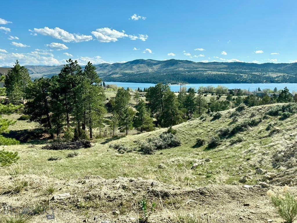 3940 Northstar Court Property Photo