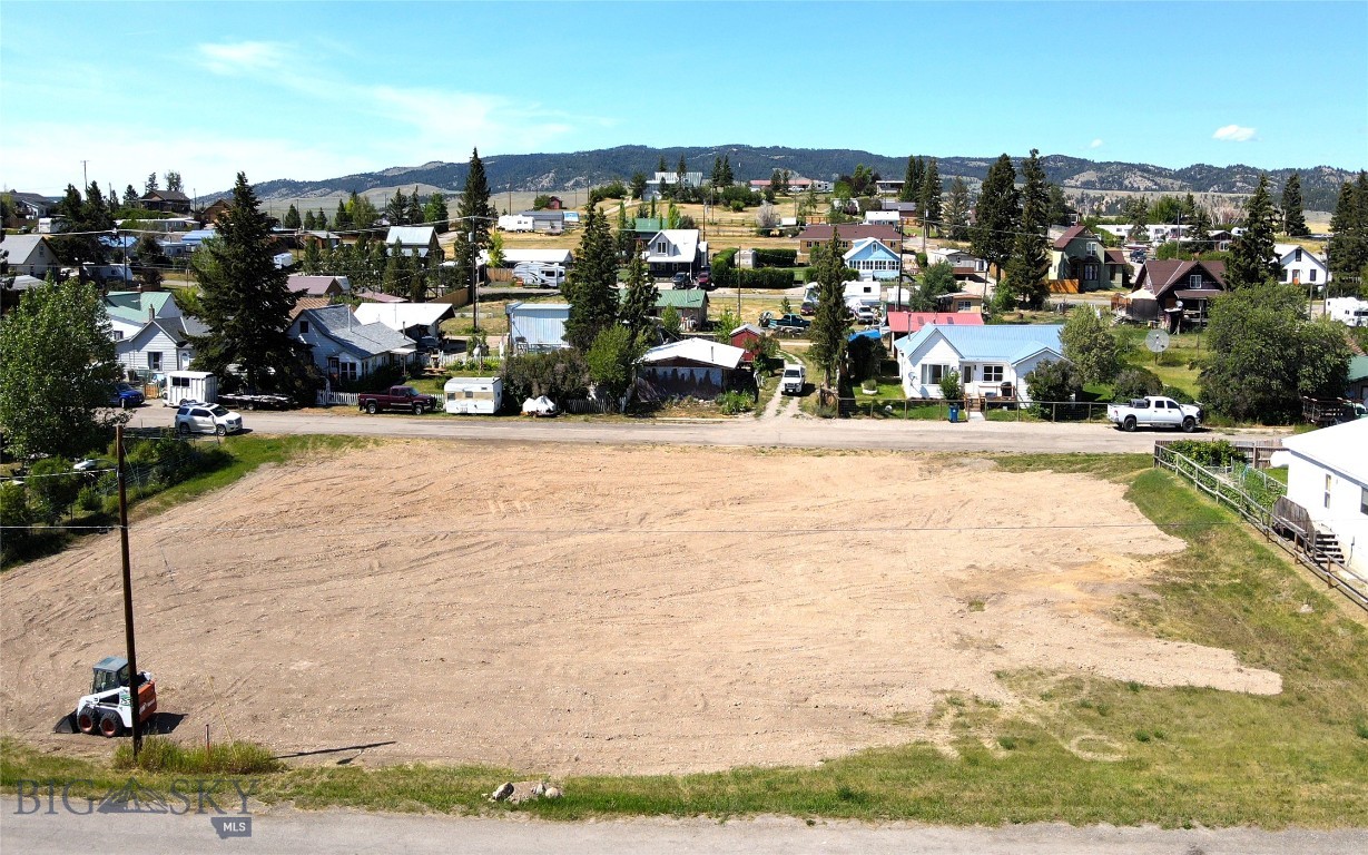 Nhn Hampton Street E Property Photo 1