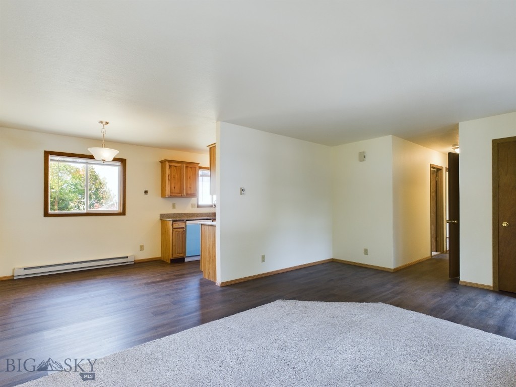 43 Arrowwood Drive Property Photo 3