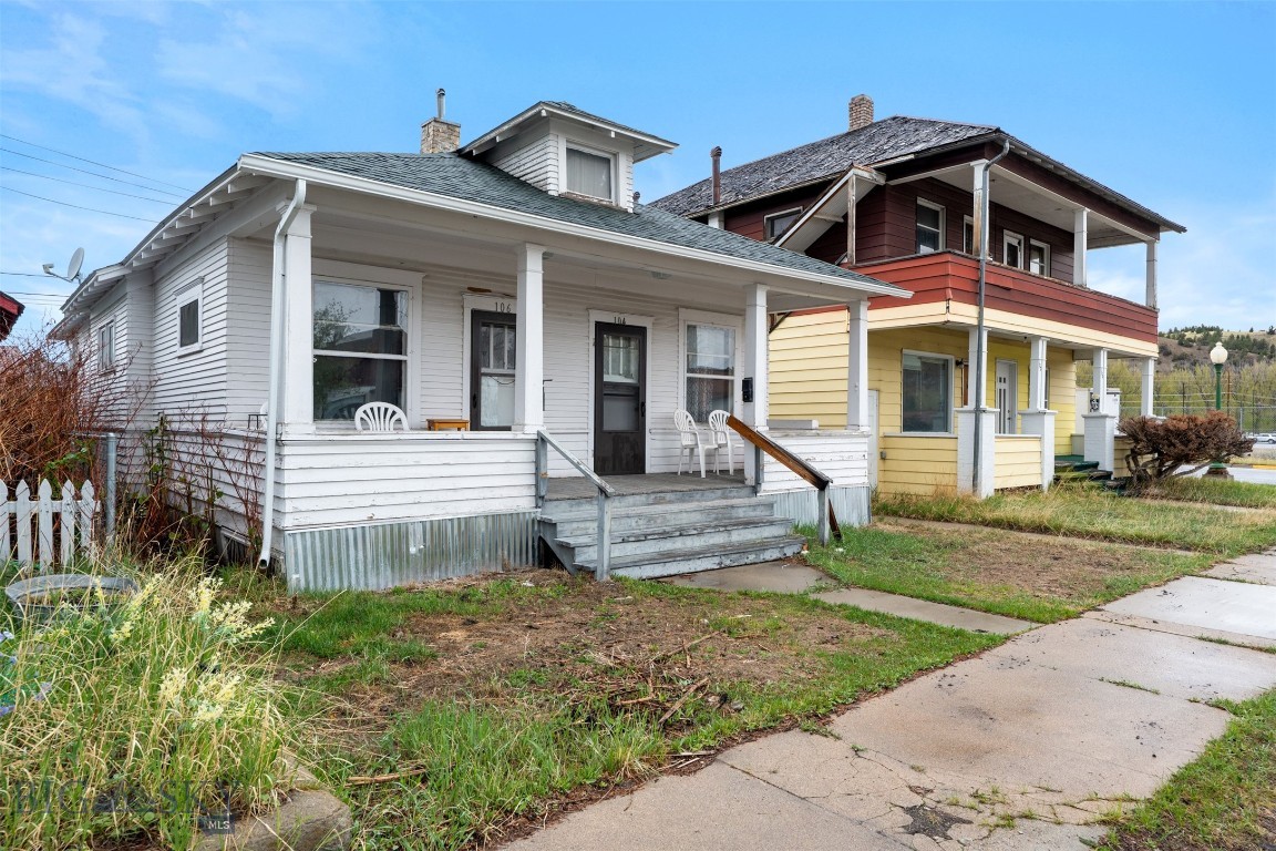 104 & 106 Elm Street Property Photo