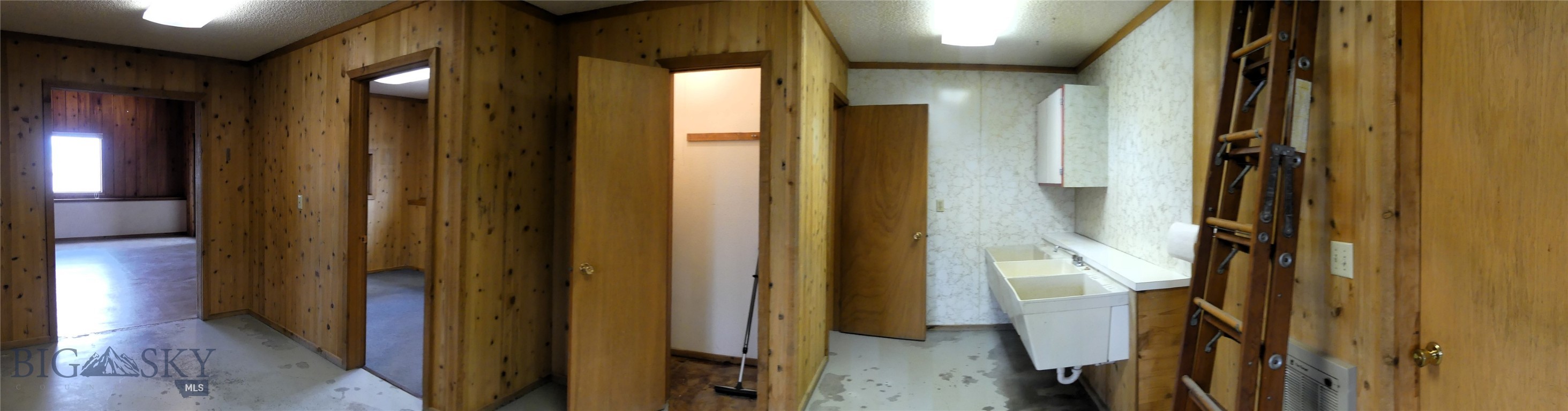 519 W 1st Street Property Photo 14