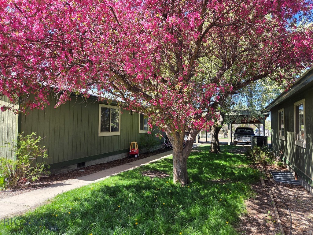 2 Kearney Lane Property Photo 10