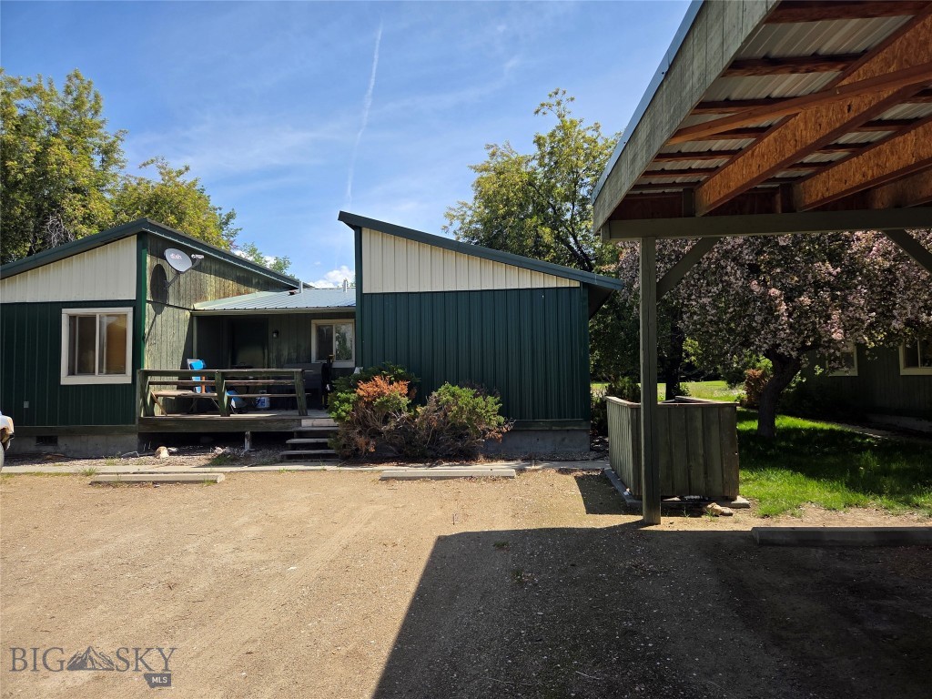 2 Kearney Lane Property Photo 13