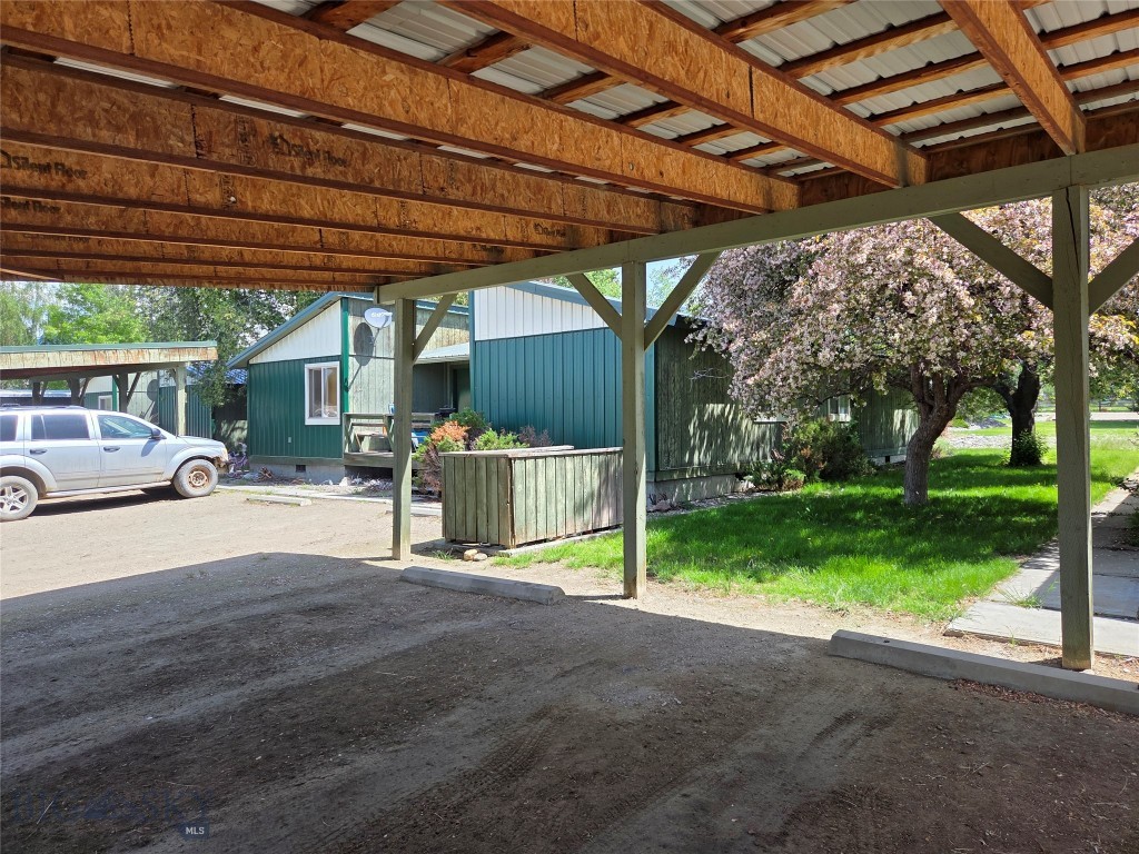 2 Kearney Lane Property Photo 15
