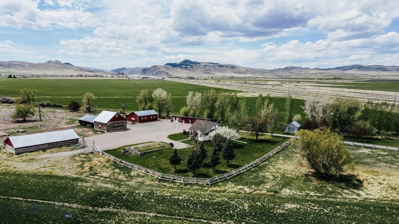 6325 Highway 91 S Property Photo