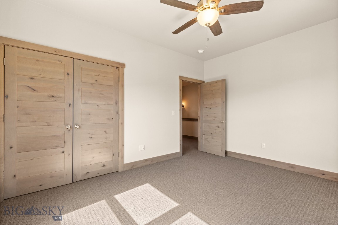 3164 S 15th Avenue Property Photo 26