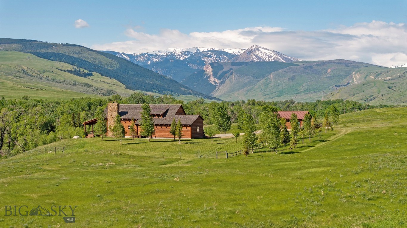1843 Main Boulder Road Property Photo 2
