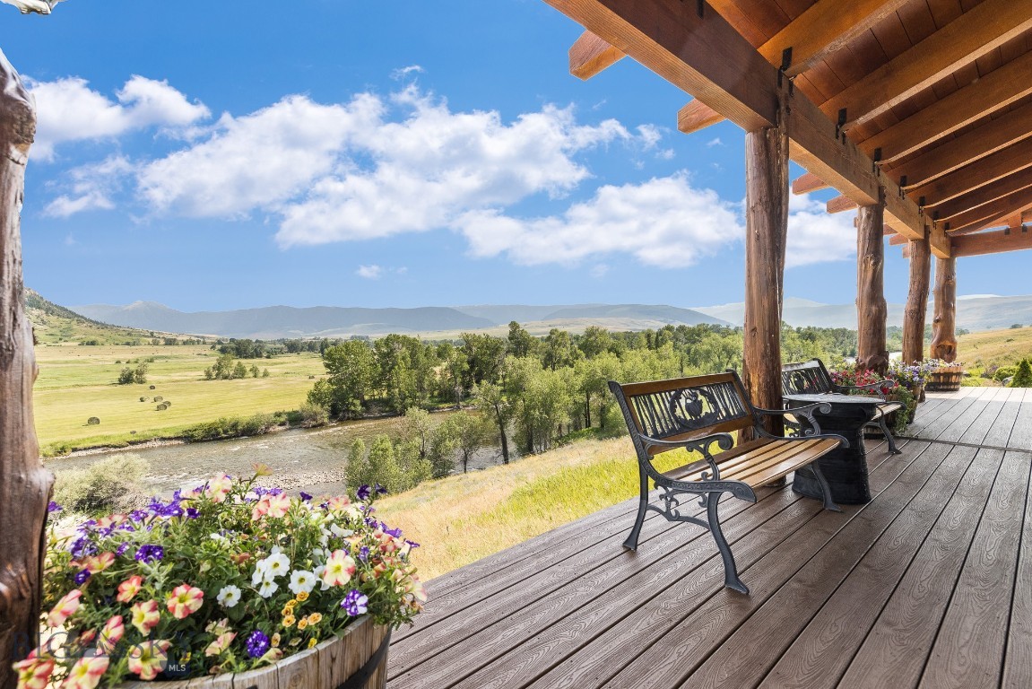 1843 Main Boulder Road Property Photo 41