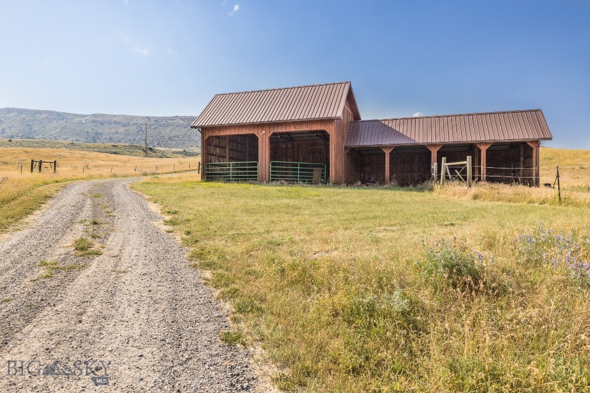 1843 Main Boulder Road Property Photo 55