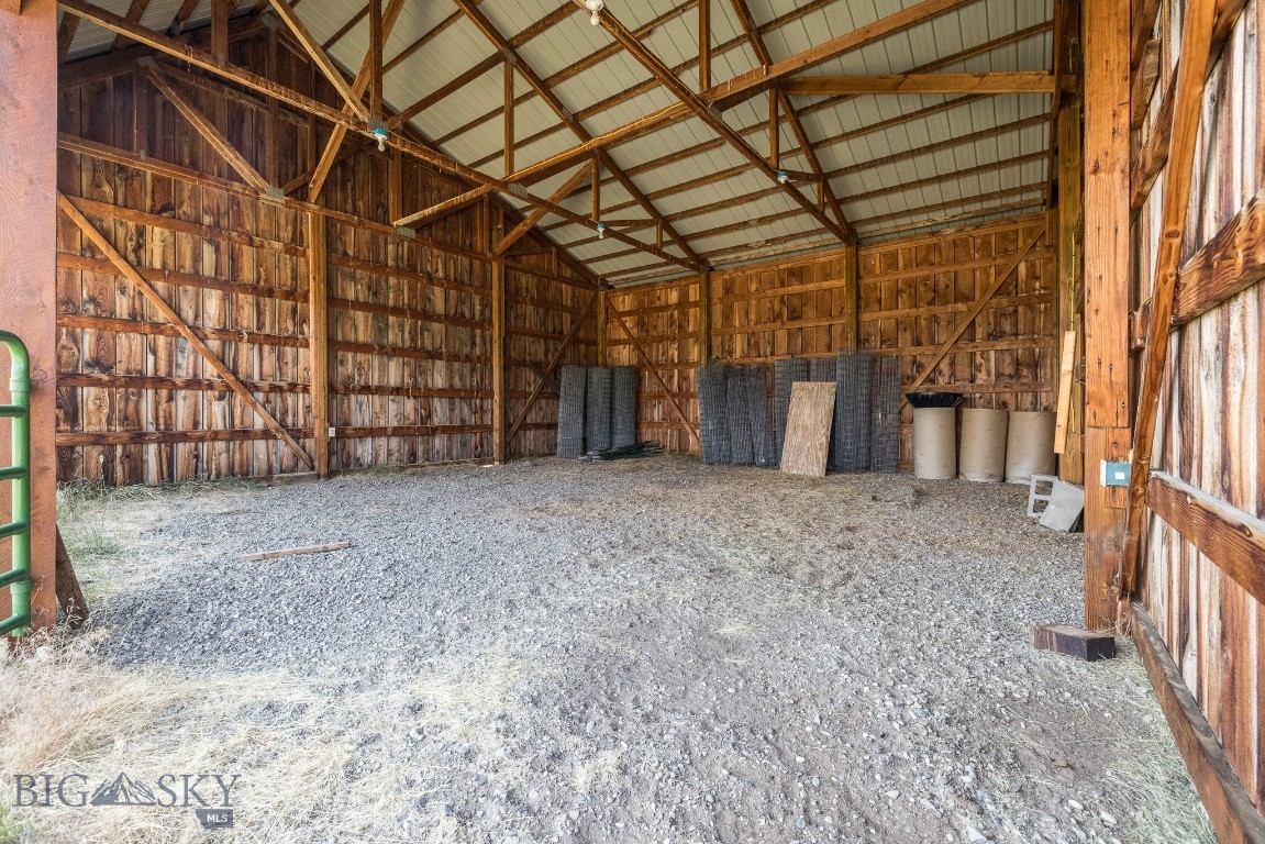 1843 Main Boulder Road Property Photo 56