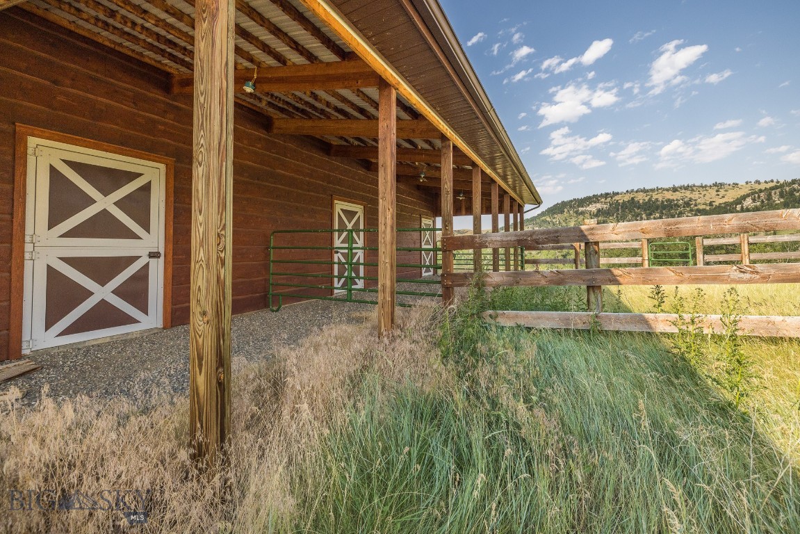 1843 Main Boulder Road Property Photo 64
