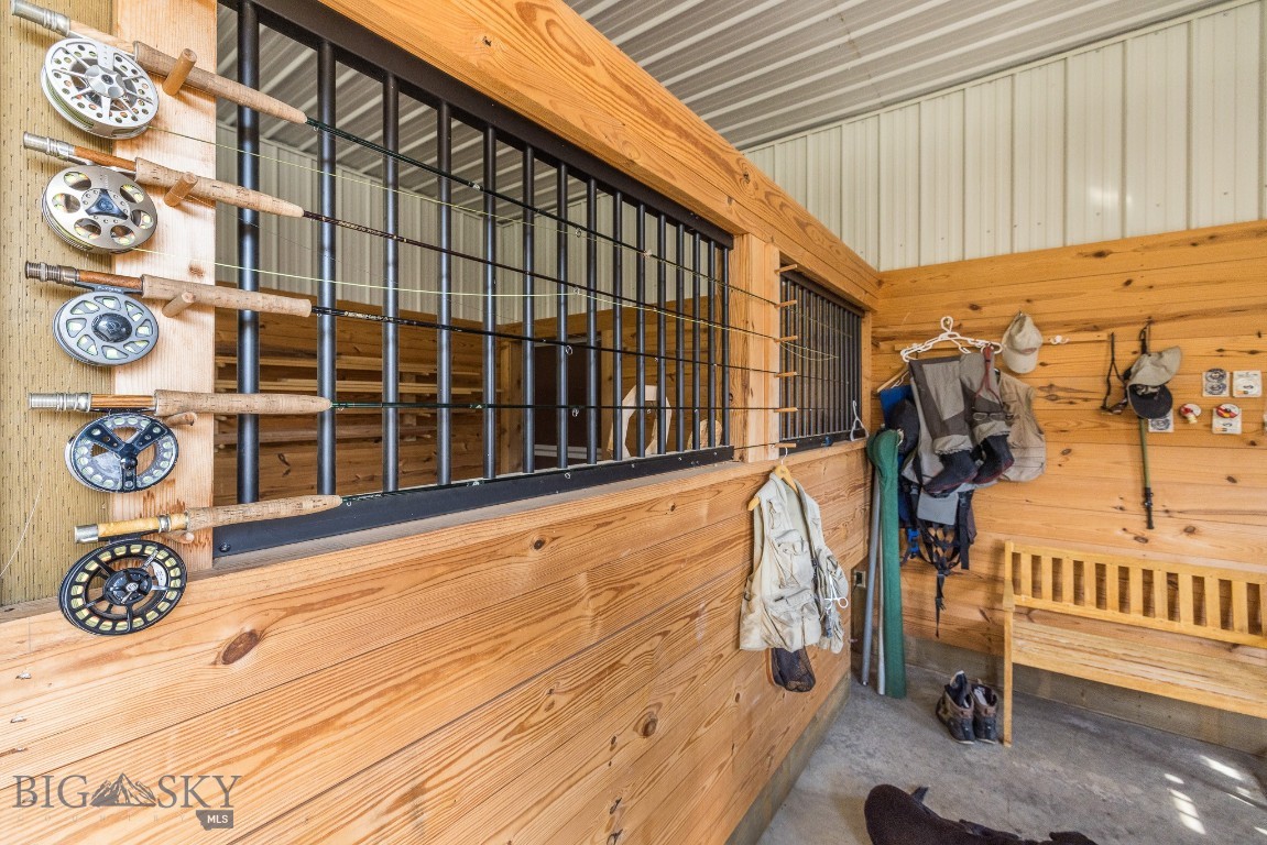 1843 Main Boulder Road Property Photo 65