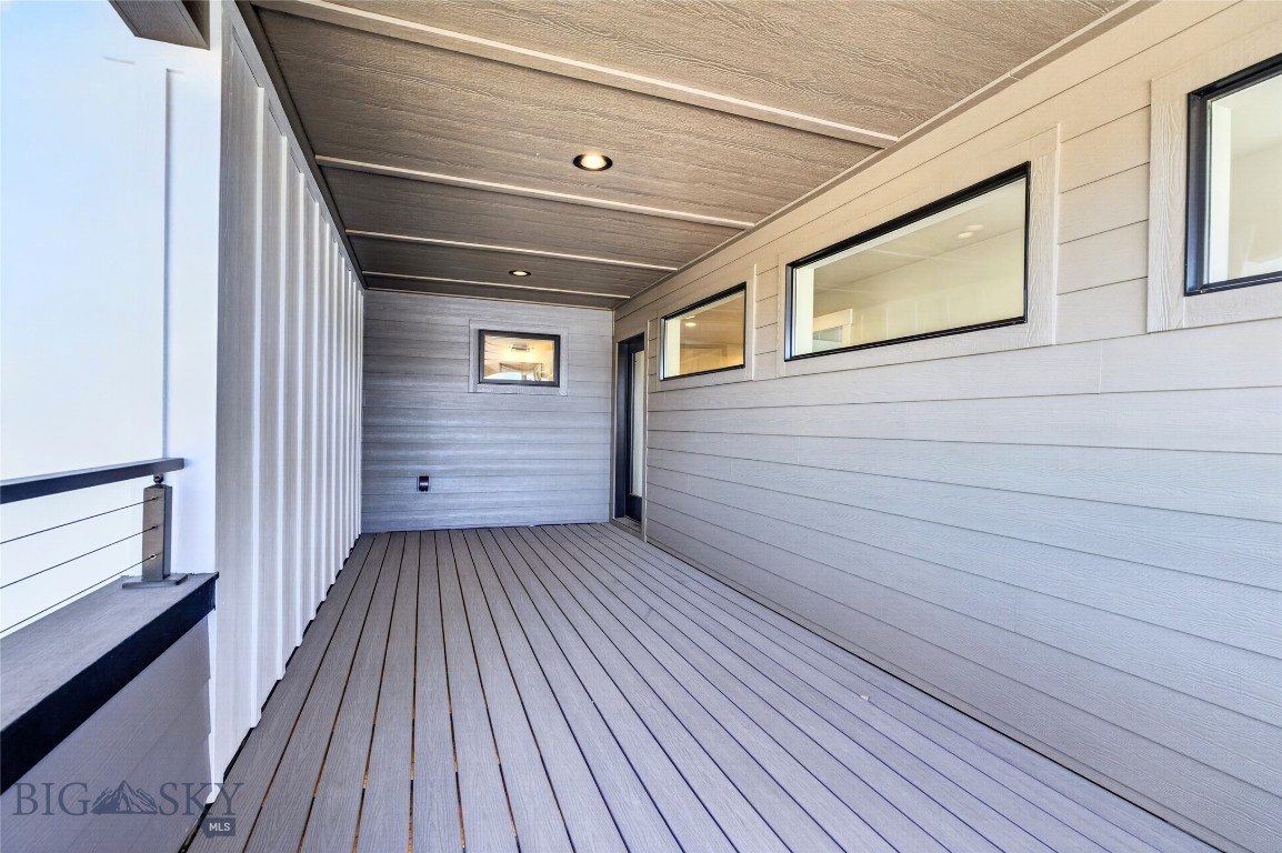 740 Rogers Way B Property Photo 32