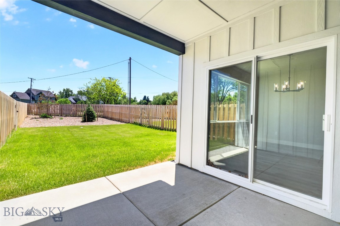 740 Rogers Way B Property Photo 33