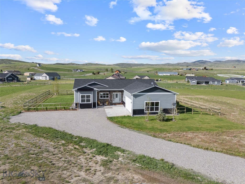 6 Wild Rye Place Property Photo