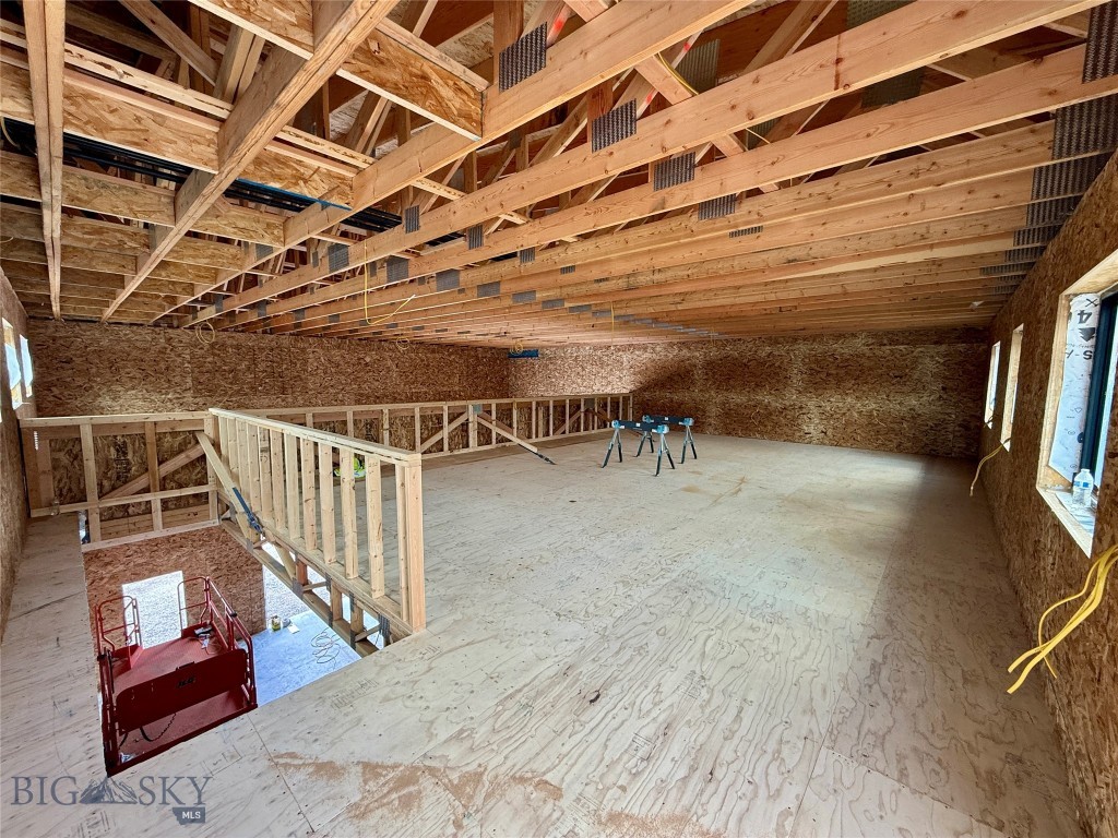 17 Blacksmith Loop E Property Photo 4
