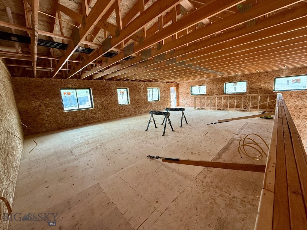 17 Blacksmith Loop E Property Photo 5
